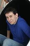 Актёр Юлиан Павлов — превью фото персоны