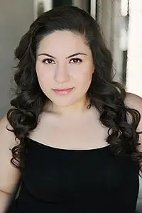 Актриса Naira Badalyan — фото персоны