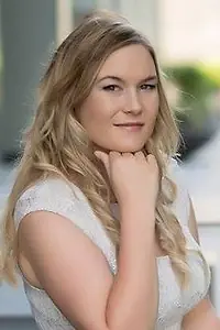 Актриса Stephanie Schrieber — главное фото персоны