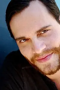 Актёр Грант Геллер — фото персоны
