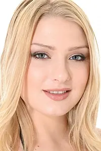 Актриса Lucy Heart — фото персоны