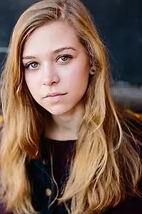 Актриса Leah Schiman — главное фото персоны