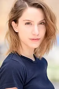 Актриса Olivia Vadnais — главное фото персоны