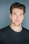 Актёр Mathew Valois — превью фото персоны