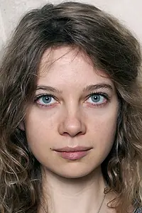 Актриса Laura Tuillier — фото персоны