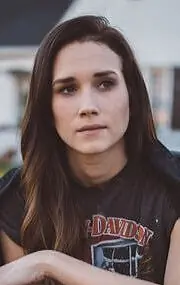 Актриса Shannon Beveridge — фото персоны