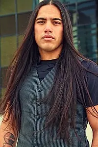 Актёр Уилл Стронгхарт — фото персоны