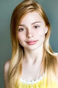 Актриса Lilah Cox — главное фото персоны
