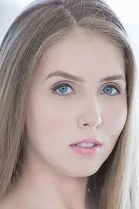 Актриса Лина Пол — фото персоны