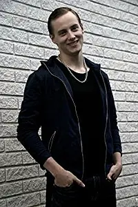 Актёр Patrik Ahlgren — главное фото персоны