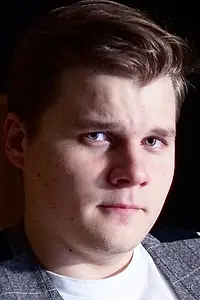 Актёр Никита Оленин — главное фото персоны