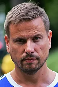 Актёр David Gudjonsson — главное фото персоны