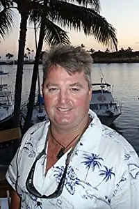Актёр Glenn «Kiwi» Hall — фото персоны