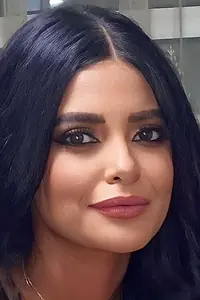 Актриса Marwa Elazaly — главное фото персоны