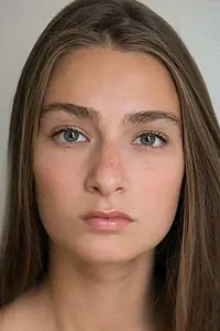 Актриса Никита Драгомир — фото персоны