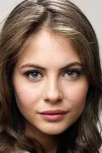 Актриса Уилла Холланд — фото персоны