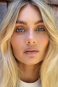Актриса Elyse Knowles — фото персоны