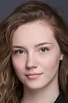 Актриса Эслем Акар — превью фото персоны