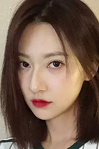 Актриса Юй Юэ — фото персоны