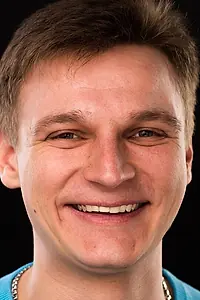 Актёр Денис Елисеев — фото персоны