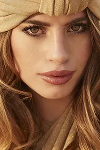 Актриса Chiara Nasti — главное фото персоны