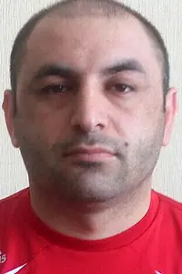 Актёр Алим Карачаев — фото персоны