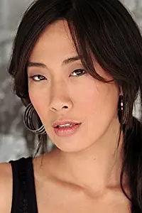 Актриса Jiyune Ahn — фото персоны