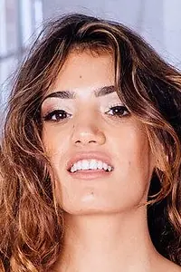 Актриса Carlota Teen — фото персоны