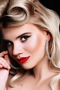 Актриса Алена Голубева — фото персоны