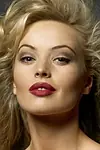 Актриса Кимберли Дейвис — превью фото персоны
