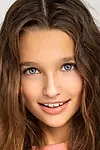 Актриса Лиза Анохина — превью фото персоны