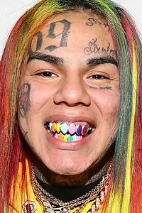 Актёр 6ix9ine — фото персоны