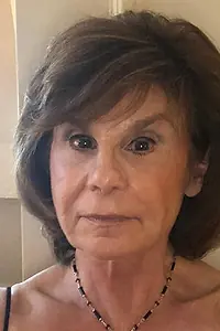 Актриса Лесли Эмметт — фото персоны