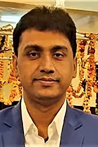 Актёр Ashutosh Singh Ratan — главное фото персоны