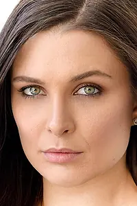 Актриса Кейт Якула — фото персоны