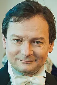 Актёр Кирилл Клевец — фото персоны