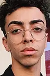 Актёр Bilal Hassani — превью фото персоны