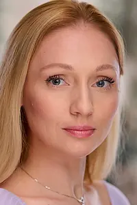 Актриса Алина Черныш — главное фото персоны