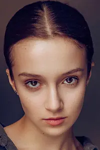 Актриса Полина Ватага — фото персоны