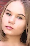 Актриса Илана Ками-Гурсола — превью фото персоны