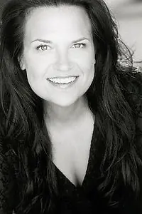 Актриса Laura Miotke — фото персоны