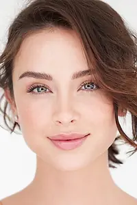 Актриса Claudia Bouza — фото персоны