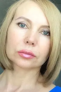 Актриса Елена Бейсембаева — фото персоны
