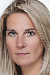 Актриса Naomi Evans — главное фото персоны