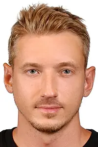 Актёр Максим Иваник — фото персоны