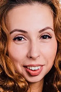 Актриса Елизавета Толкачева — главное фото персоны