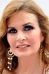 Актриса Юсра — превью фото персоны