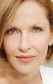 Актриса Рэйчел О’Мира — фото персоны