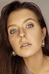 Актриса Анастасия Семёнова — фото персоны