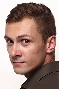 Актёр Никита Новосельцев — фото персоны